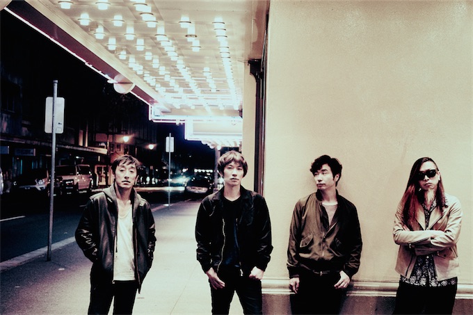 スピッツ、約3年ぶりのニューアルバム『醒めない』が3冠獲得で大反響！