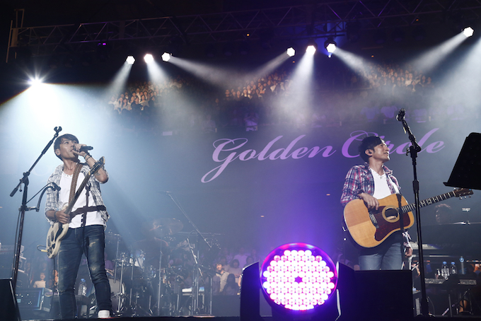 桜井和寿出演、寺岡呼人主宰の「Golden Circle Vol.20」が武道館でスタート！