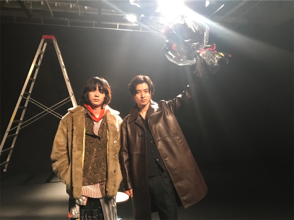 菅田将暉、ニューシングルのミュージックビデオに、山﨑賢人がスペシャルゲストとして出演！