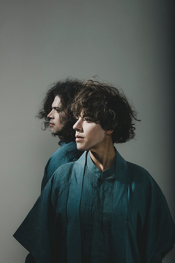 TUNE-YARDS、最新アルバムのリリースを発表！新曲「LOOK AT YOUR HANDS」を公開！