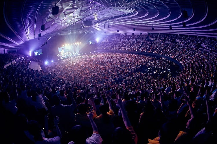 sumika、自身最大規模のツアー大阪城ホールで閉幕！次なるライブハウスツアー発表！