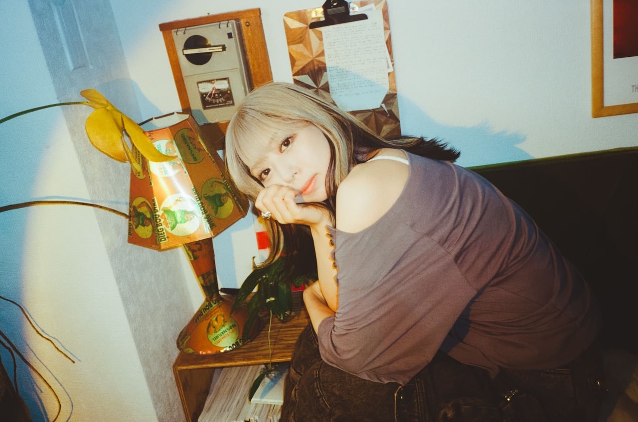竹内アンナ、新作『MIXTAPE』の収録曲＆ジャケット写真を公開！発売日より前に爆音試聴会も開催決定！