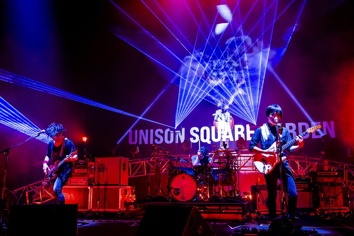 UNISON SQUARE GARDEN、映像作品『Revival Tour "Catcher In The Spy"』のジャケットアートワーク発表！
