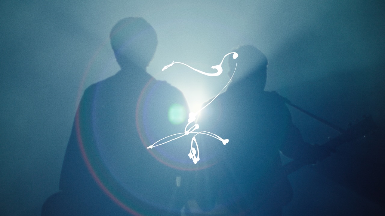 ゆず、新曲「⼼⾳」ミュージックビデオ公開！様々な光に包まれた⼆⼈が"⼼の声"を響かせる！