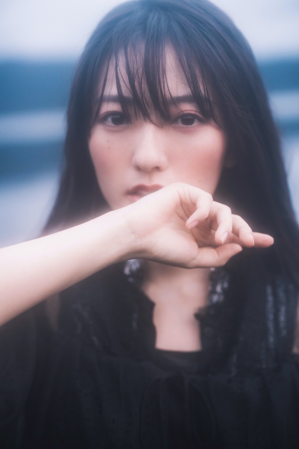 瀧川ありさ、ミニアルバム「prism.」が11月18日にリリース決定！新ビジュアル公開！