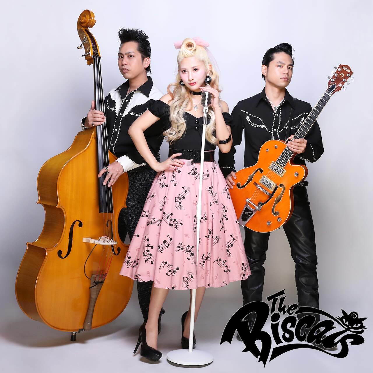 The Biscats、新曲『よそ見はNO！』MVにモグライダー芝が彼氏役で出演！