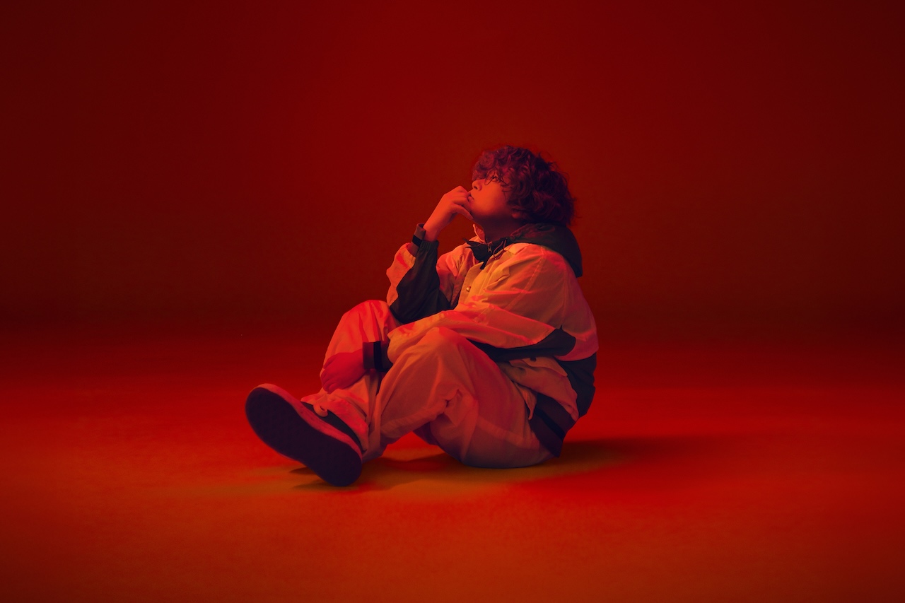 Vaundy、NHK「18祭（フェス）」テーマソング「呼び声」のMUSIC VIDEOを公開！