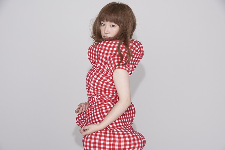YUKI、各地FM番組にコメント出演！ソロデビュー15周年＆リリース特集も決定！