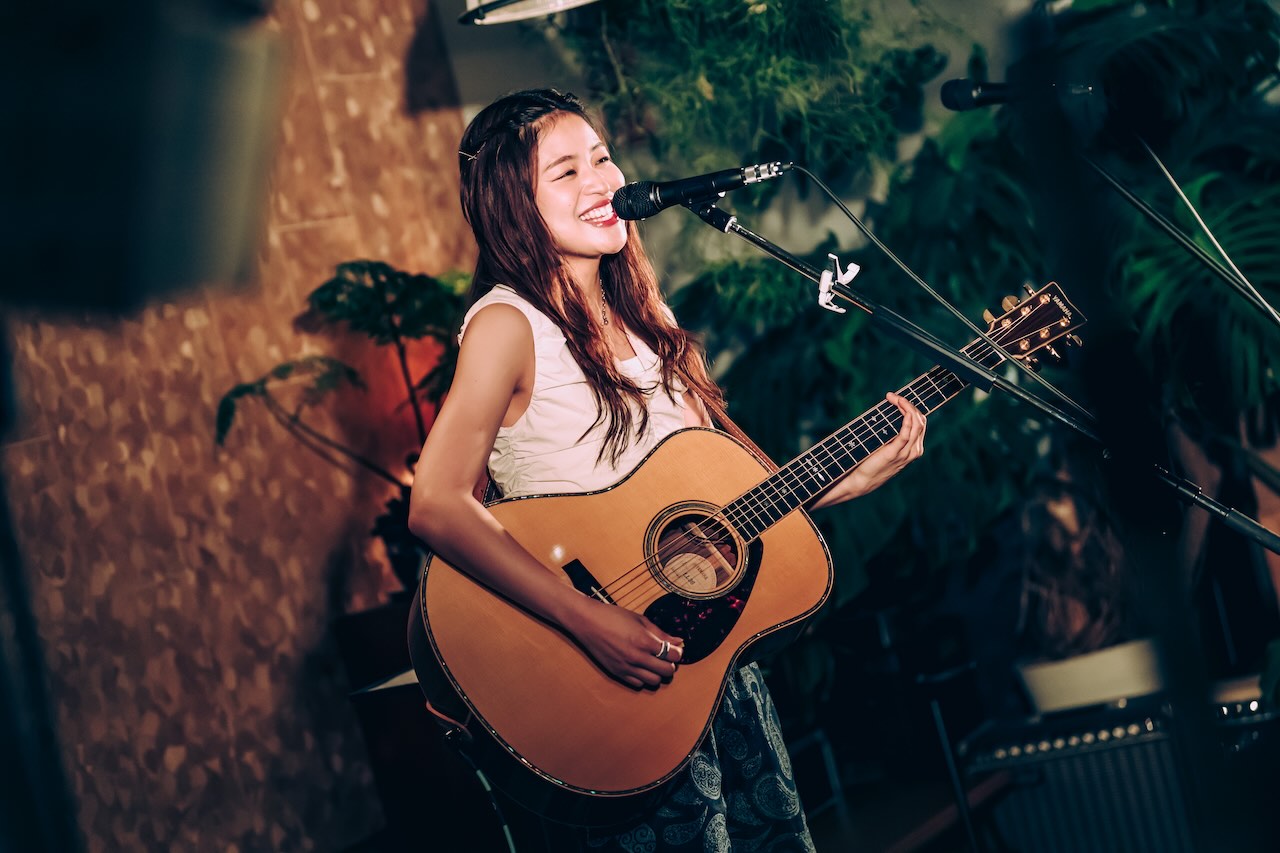 大東まみ、ワンマンライブで冨岡愛と共演！大橋ちっぽけとの初コライト作品「なんて言うんだろう」配信決定！