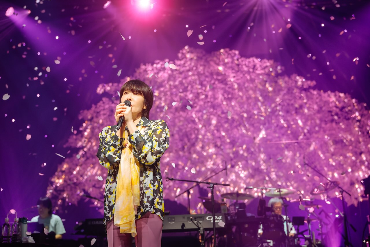 原 由子 45th Anniversary Live「京都・鎌倉物語 2026」最終公演のオフィシャルレポートをお届け！