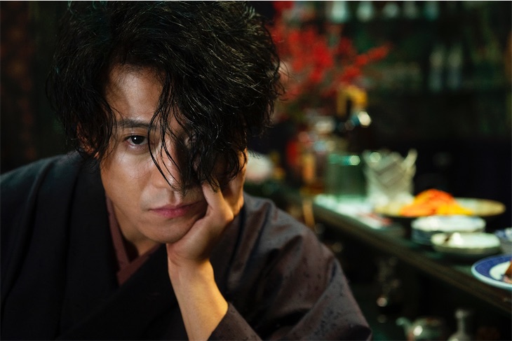 蜷川実花監督×小栗旬主演 映画「人間失格」製作決定！