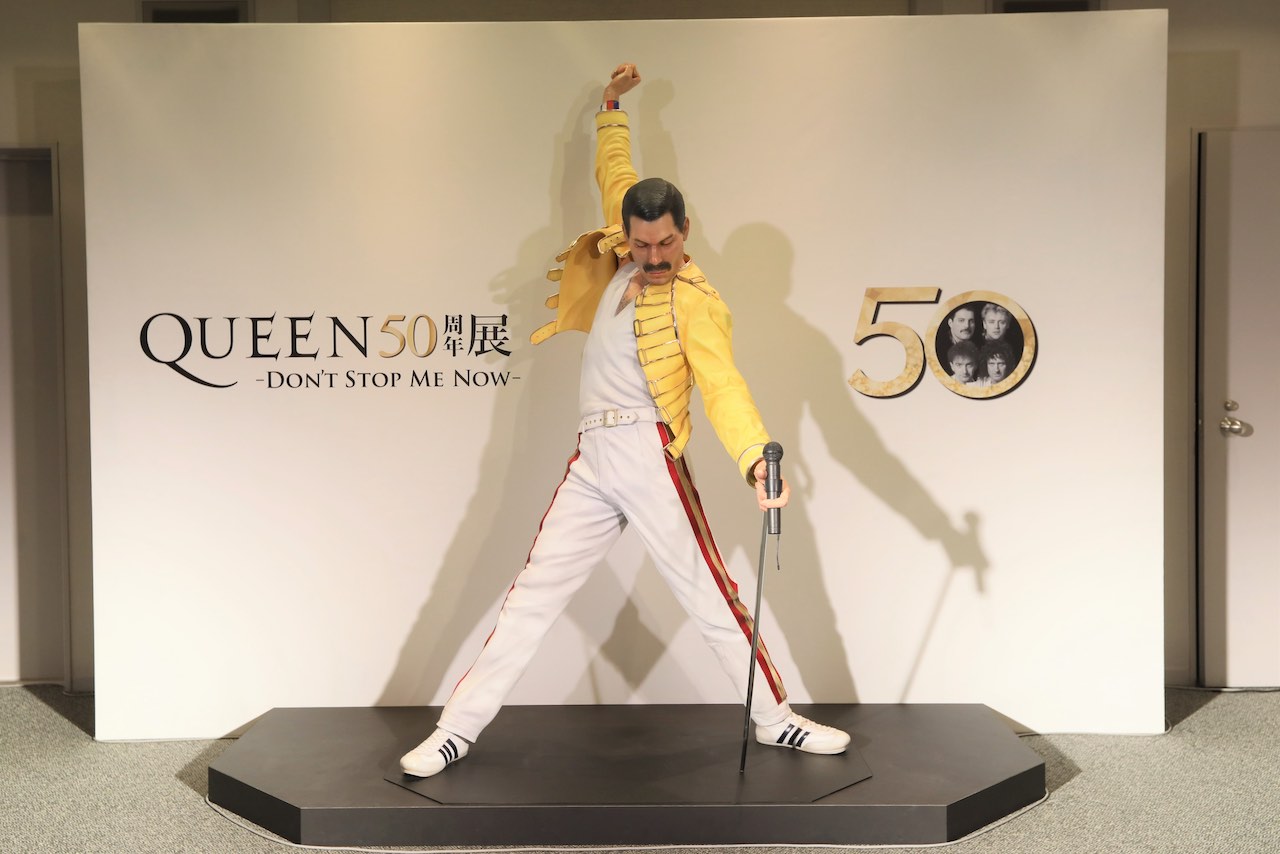 『QUEEN50周年展』が本日より名古屋で開催！