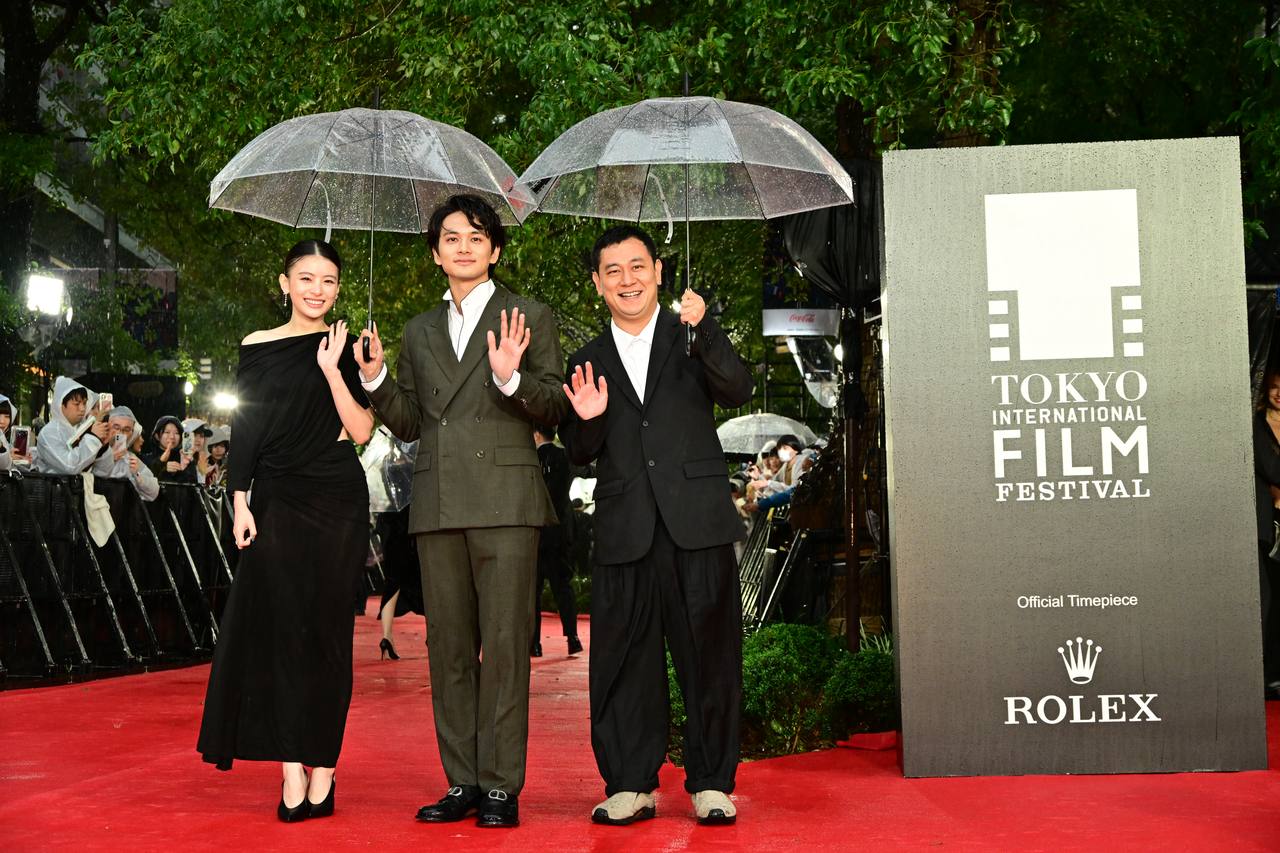 映画『君の話』北村匠海＆出口夏希、東京国際映画祭レッドカーペットイベントに登場！