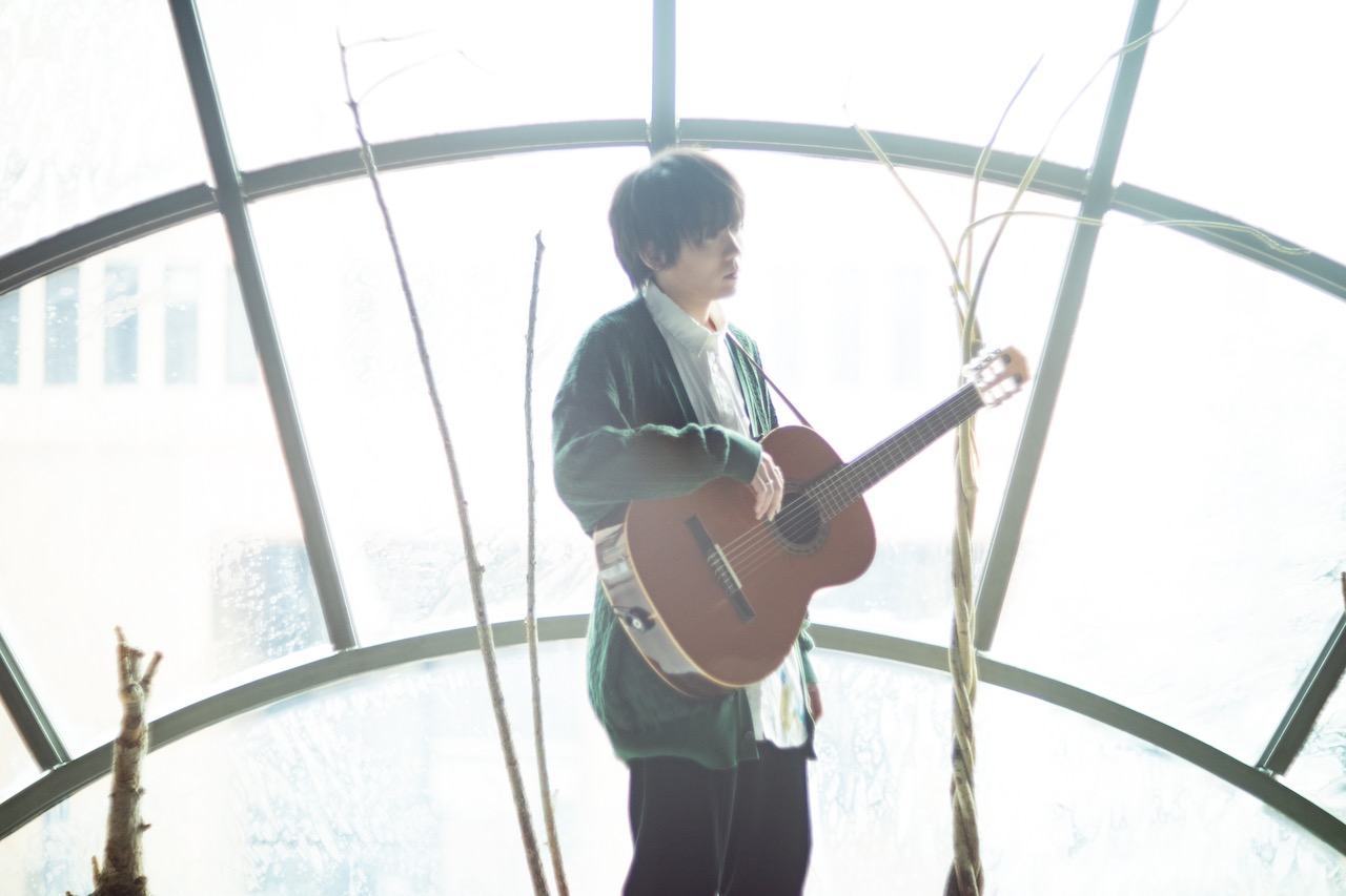 上野大樹、メジャーデビューアルバム『新緑』の収録内容＆ジャケット写真を公開！