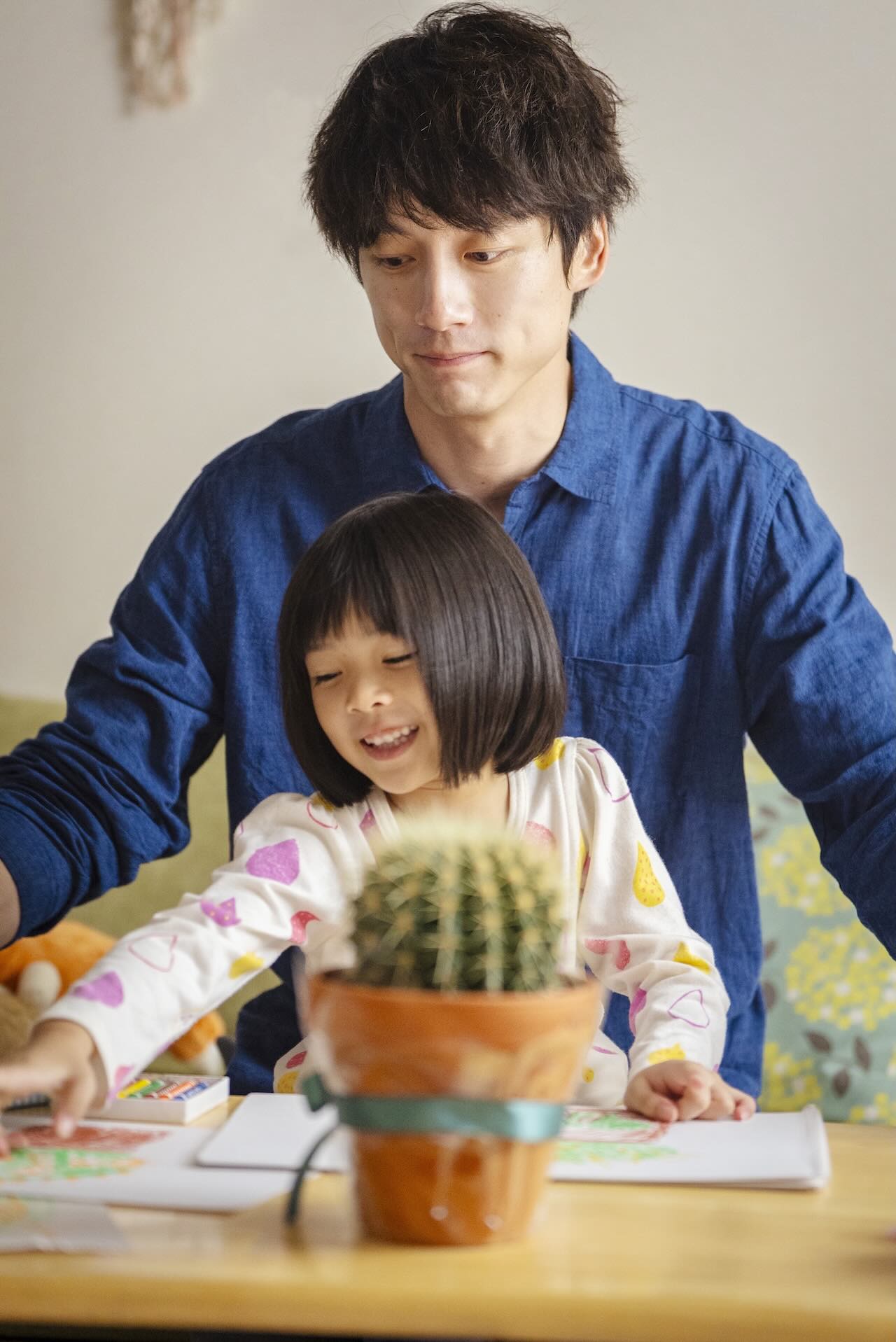 映画『私はあなたを知らない、』場面カット解禁！坂口健太郎「愛情は誰かに向けて初めて愛情になる」