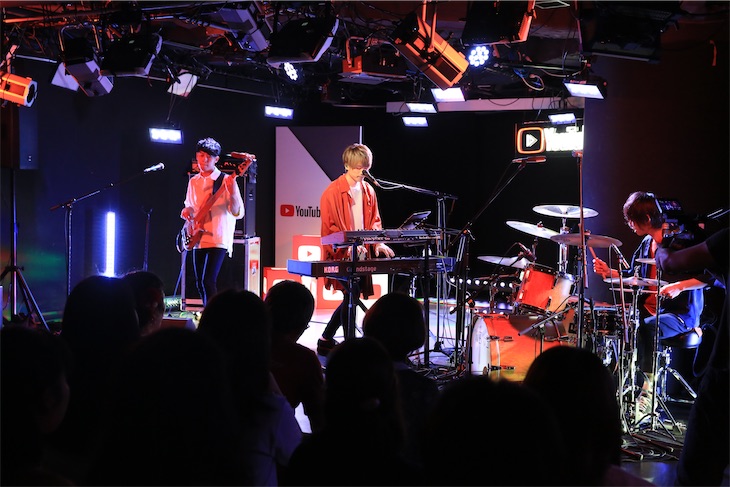 WEAVER『WEAVING ROOM～Festival of WEAVER～ from YouTube Space Tokyo』 Official Live Report