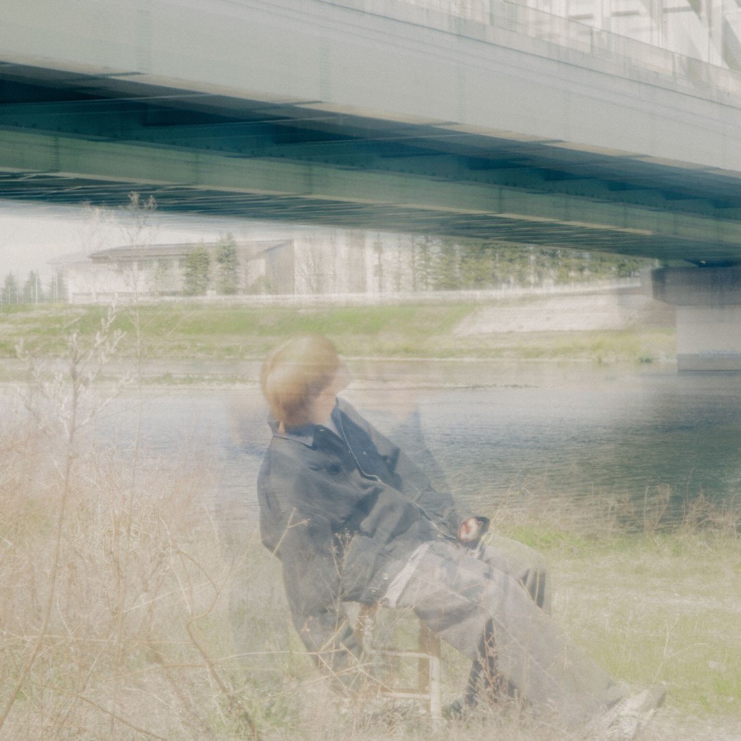 シンガーソングライターyuzen、日常のきらめきを"月の裏側"に隠すロマンティックな1曲『月に隠して』をリリース！